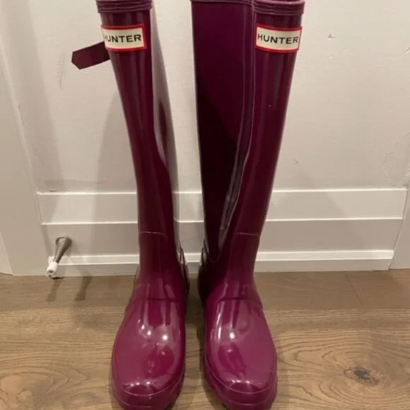 Hunter Rain boots - tall - Picture 1 of 4